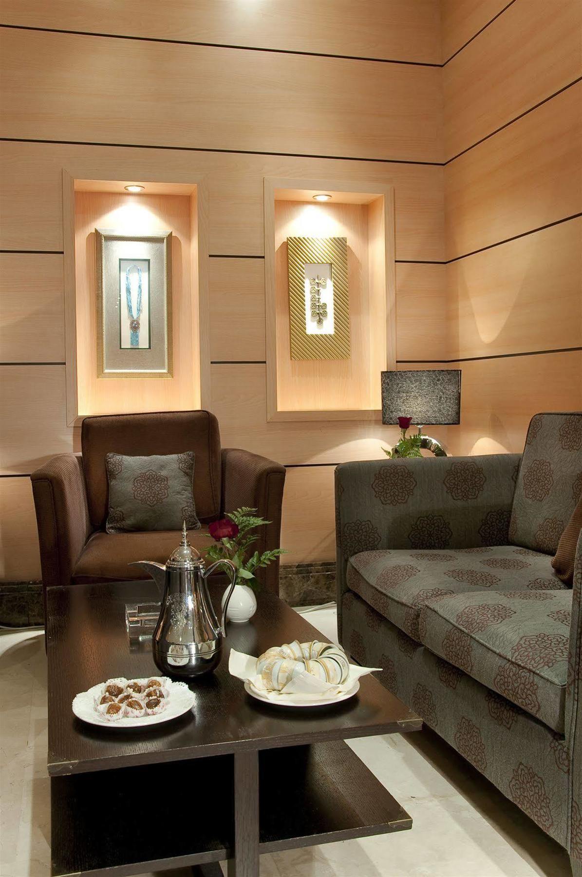 Elaf Al Mashaer Hotel Makkah Mekka Zewnętrze zdjęcie A living room in a luxury hotel